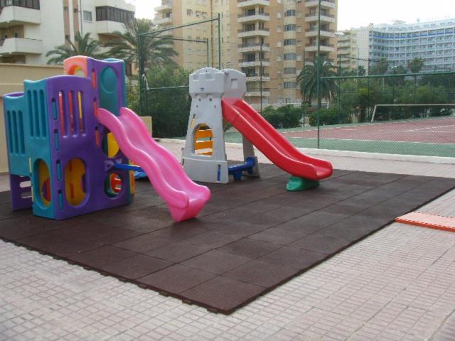Apartamentos Marblau Varios 1, 2 Y 3 Dormitorios - Julio Y Agosto Solo Familias Playa de Gandia Экстерьер фото